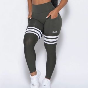 Bombshell sportswear leggings